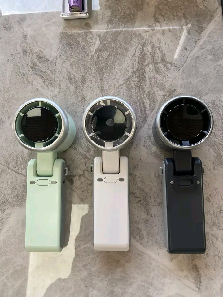 Turbo Mini Fan